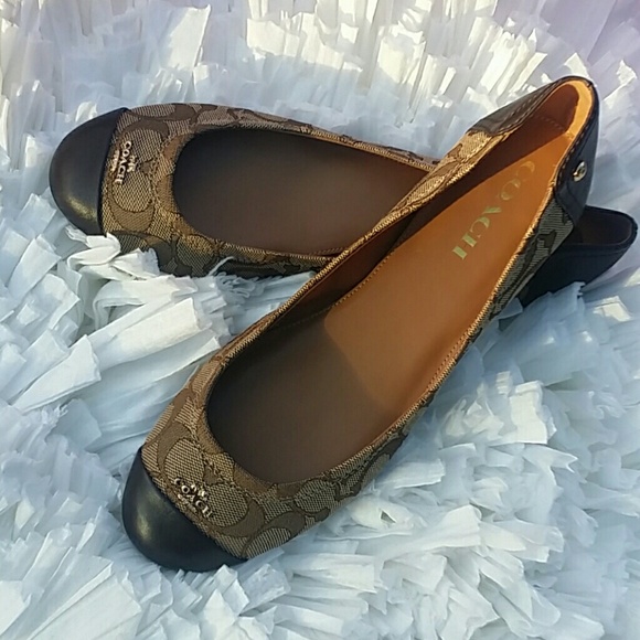 Coach Signature Ballet Flats - Picture 2 of 8